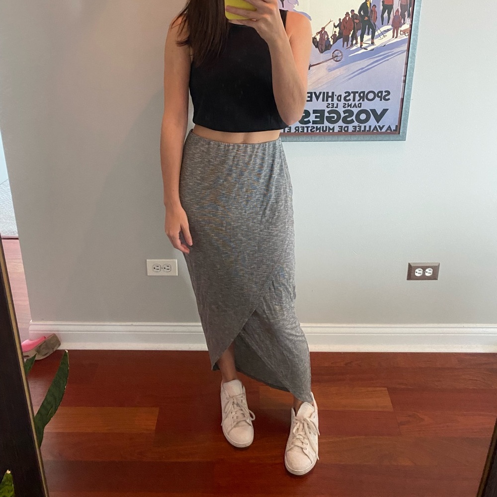 Most Comfortable Gray Midi Skirt